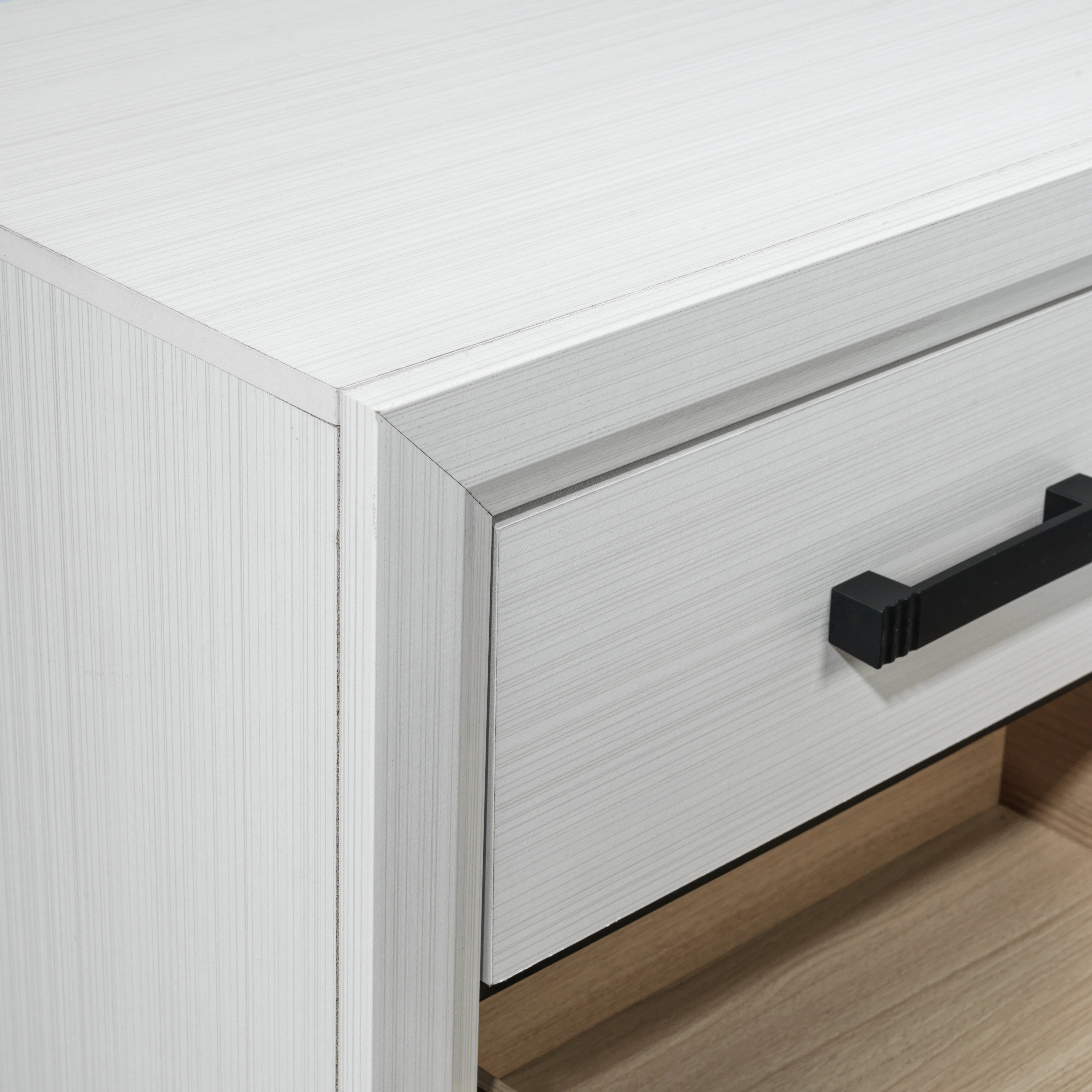 Alive 6-Piece King Bedroom Set - White/Black - Image 20