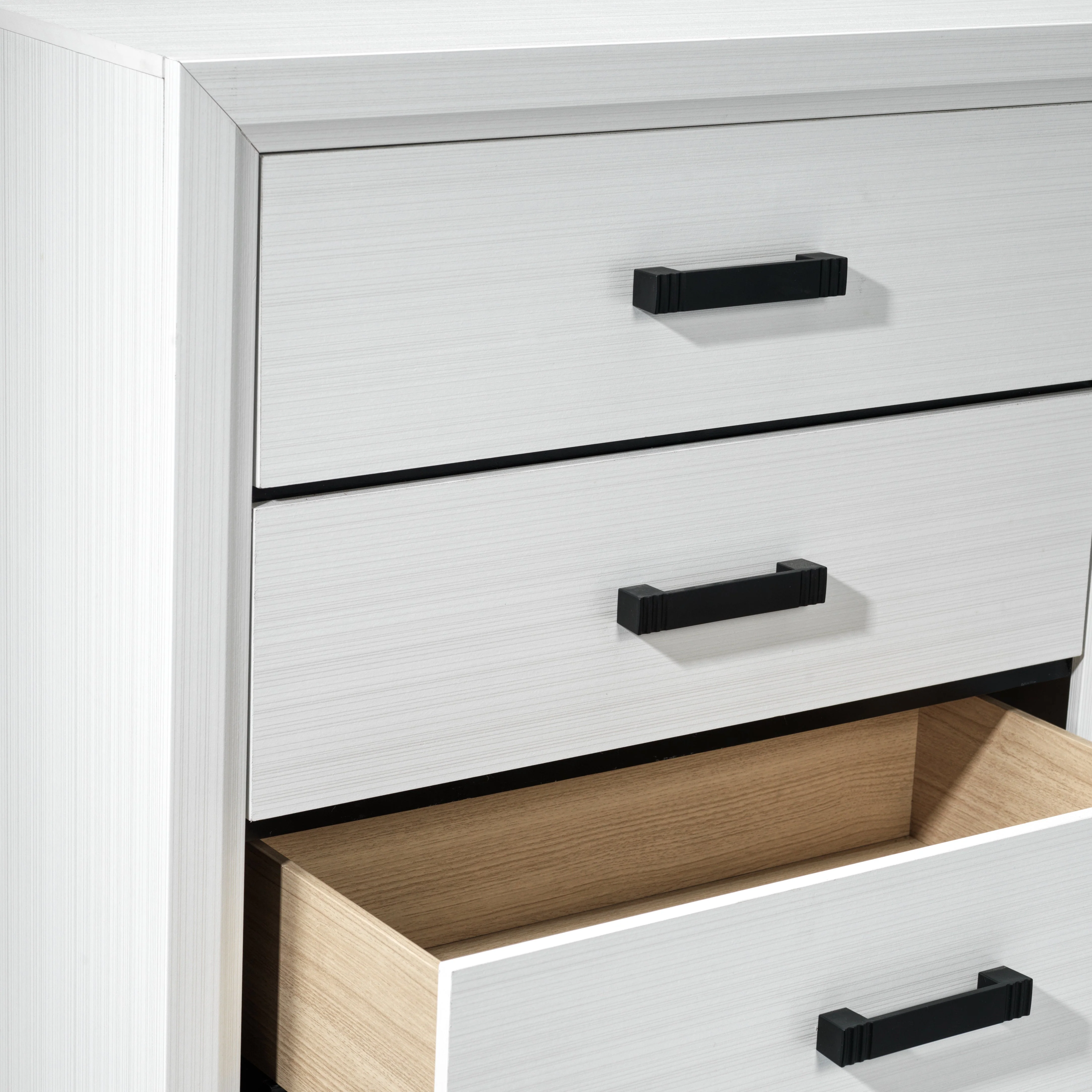 Alive Chest - White/Black - Image 3