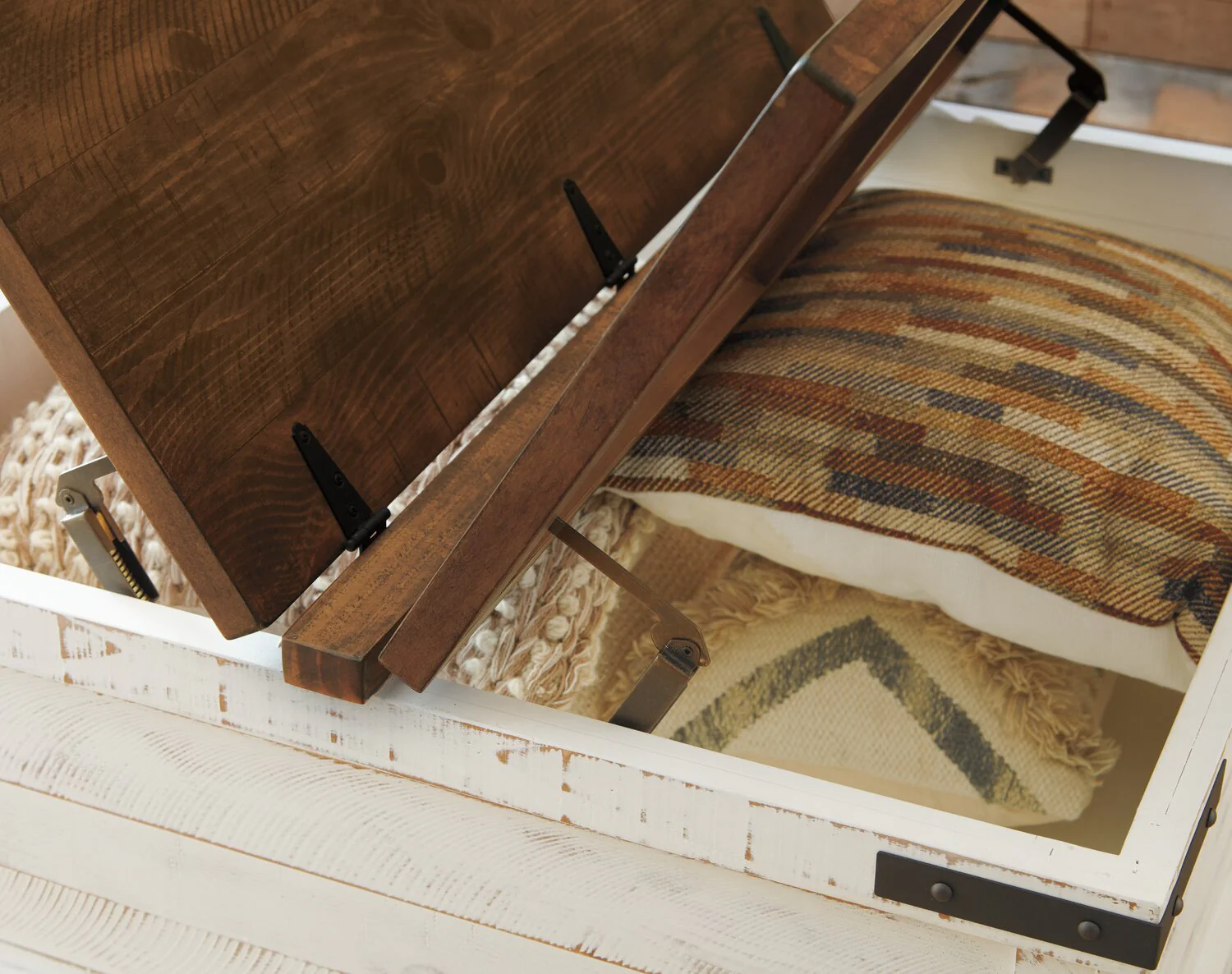 Archie Coffee Table with Storage - Image 9