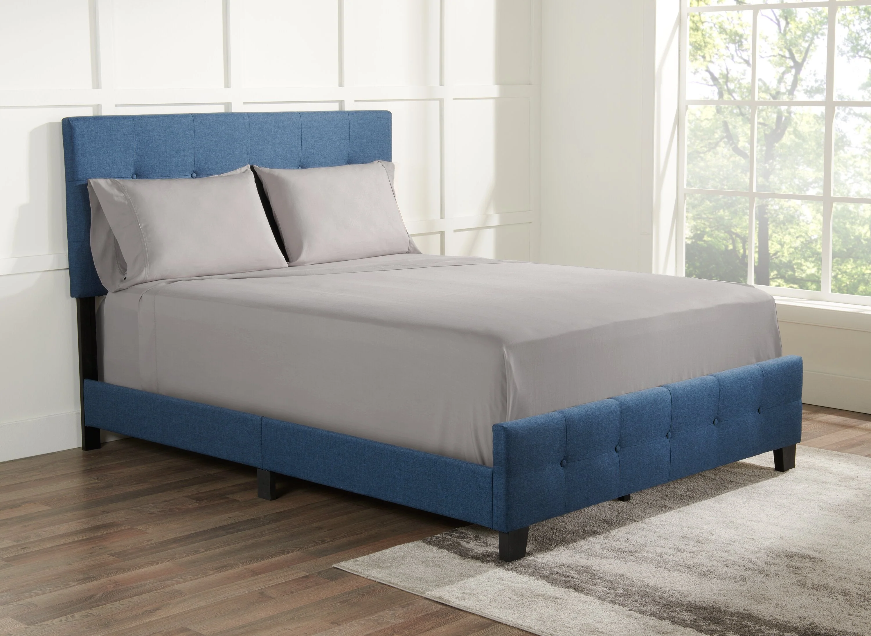 BEDGEAR Hyper-Linen™ Performance 4-Piece Queen Sheet Set - Light Grey - Image 7