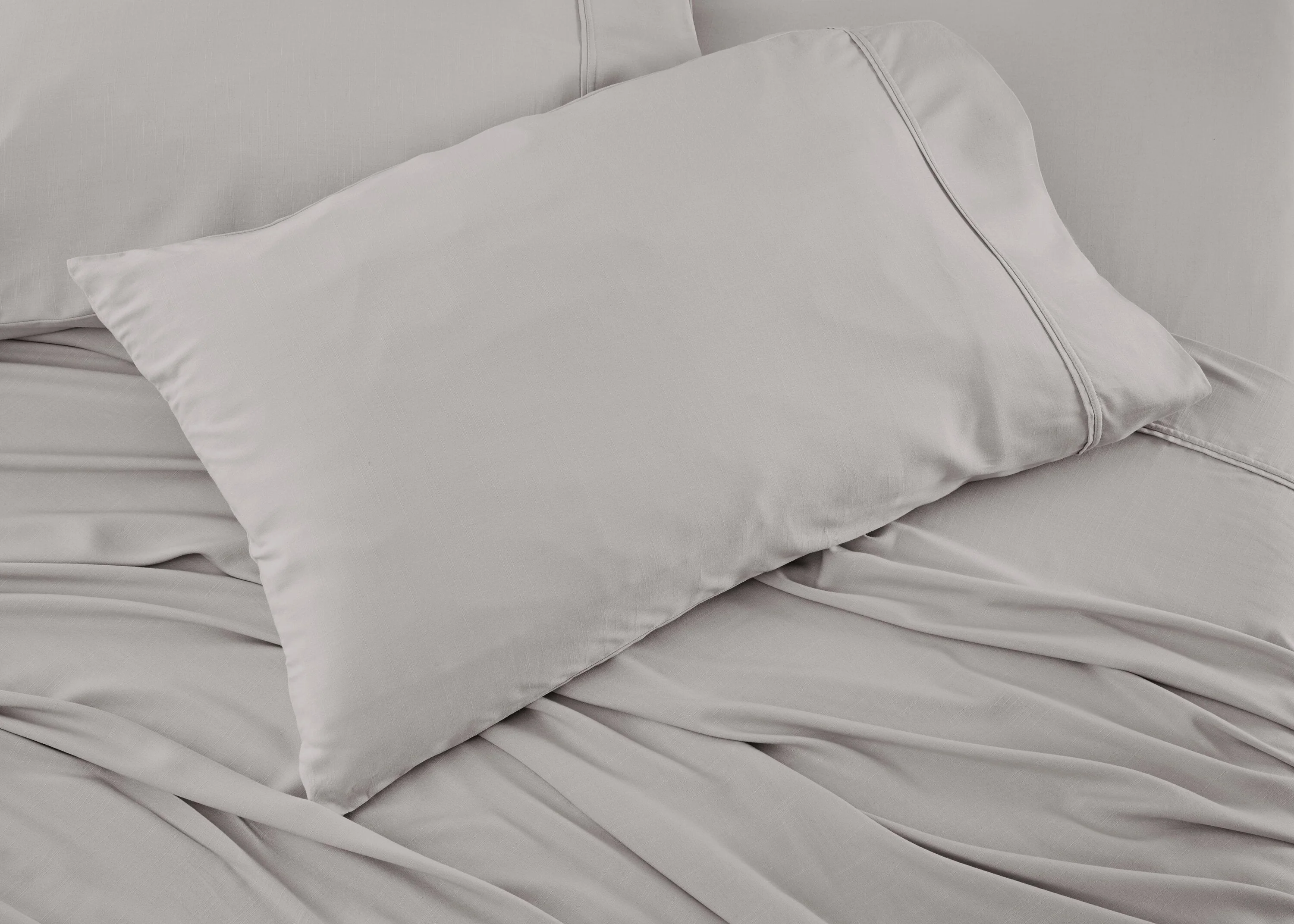 BEDGEAR Hyper-Linen™ Performance 4-Piece Queen Sheet Set - Light Grey - Image 9
