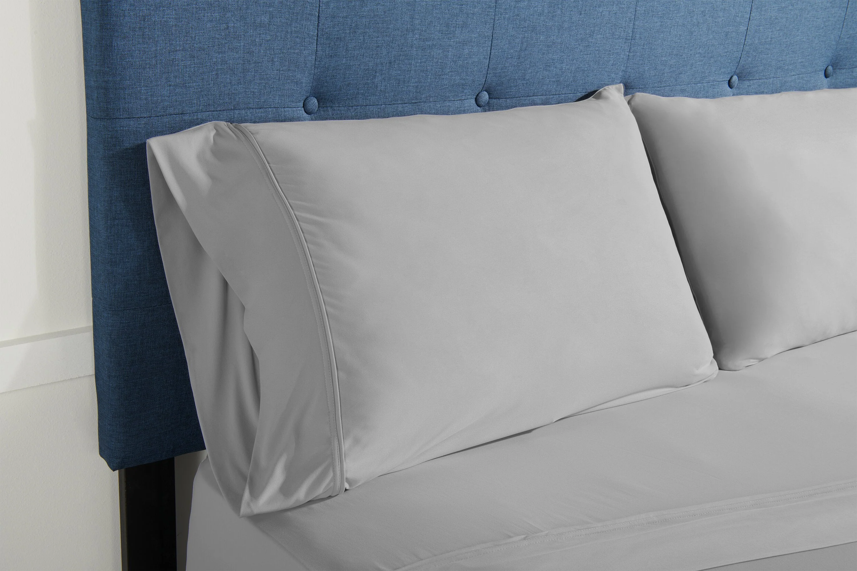 BEDGEAR Ver-Tex™ Performance 4-Piece King Sheet Set - Light Grey - Image 5