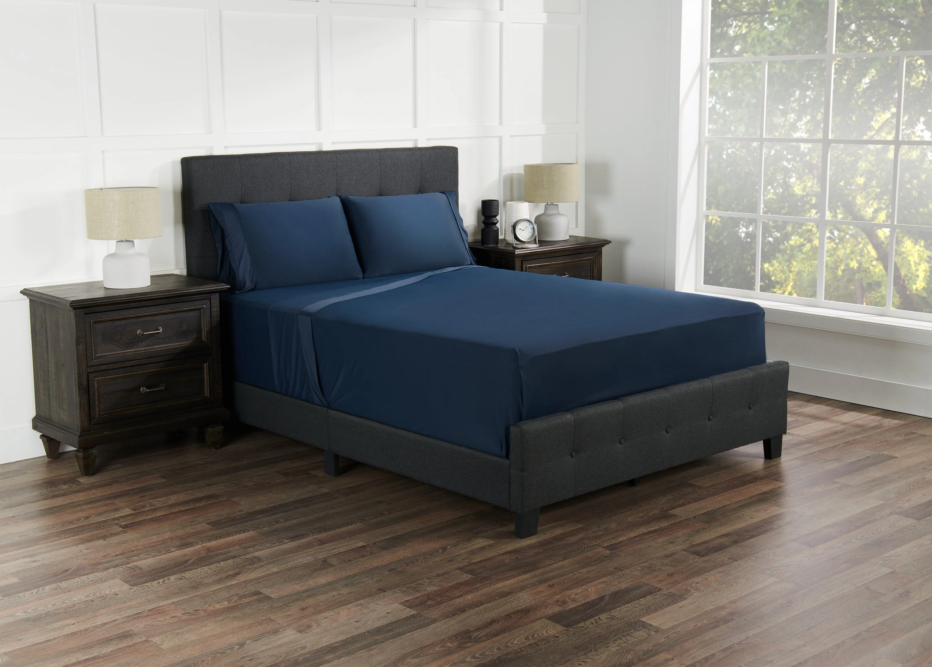 BEDGEAR Ver-Tex™ Performance 4-Piece King Sheet Set - Navy - Image 7