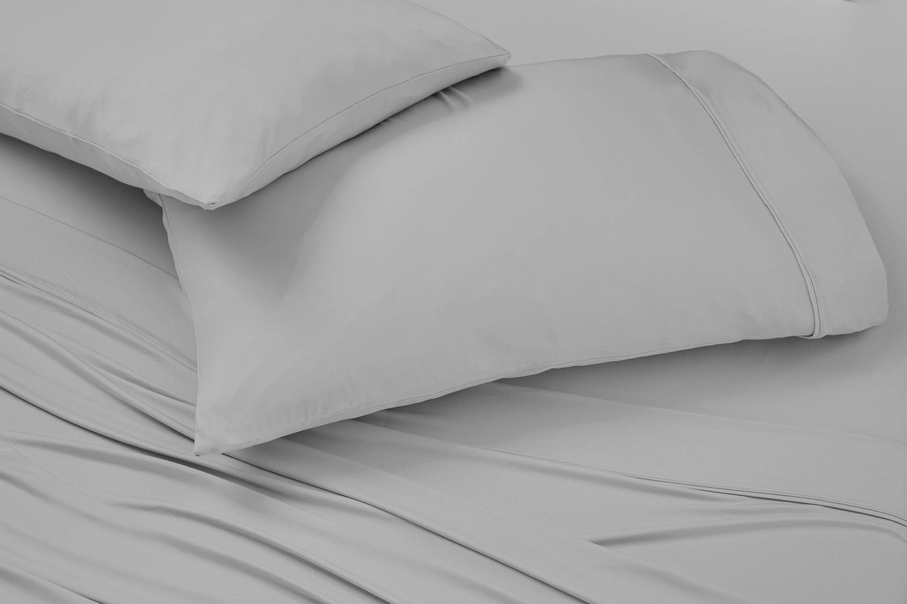 BEDGEAR Ver-Tex™ Performance 5-Piece King Split Sheet Set - Light Grey - Image 2