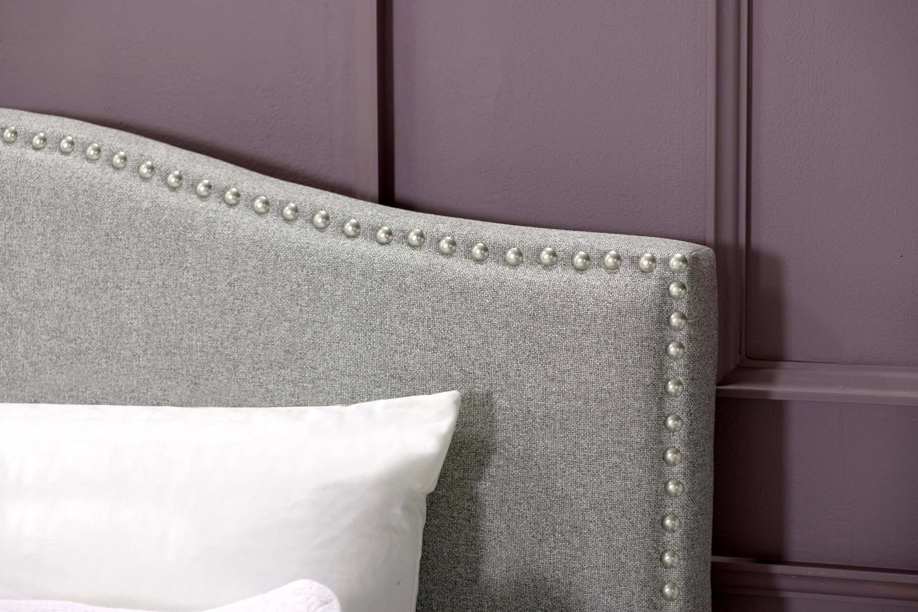 Beja Queen Platform Bed - Image 8