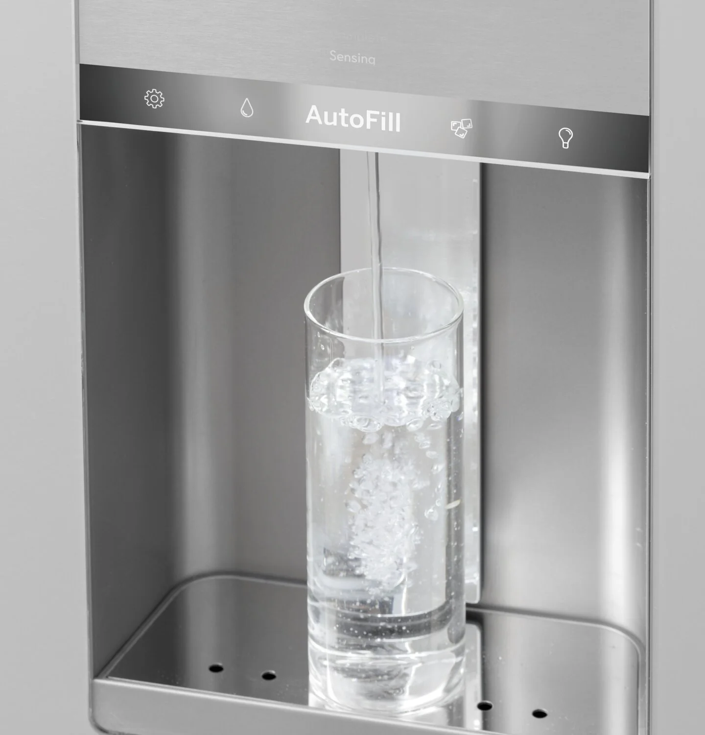 Café 27.8 Cu. Ft. 4-Door French-Door Refrigerator - CVE28DP4NW2 - Image 6