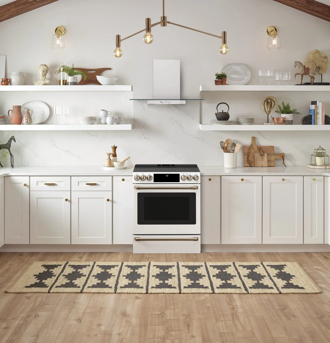 Café 30" Slide-In Radiant and Convection Electric Range - CCES700P4MW2 - Image 4