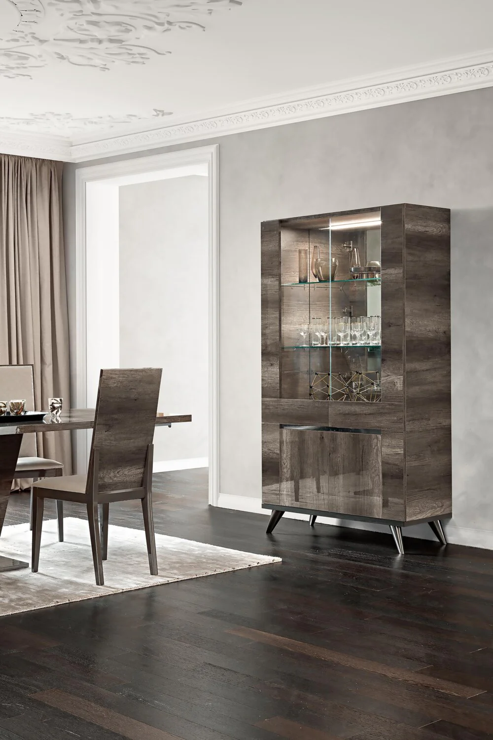 Cariton Curio Cabinet - Image 6