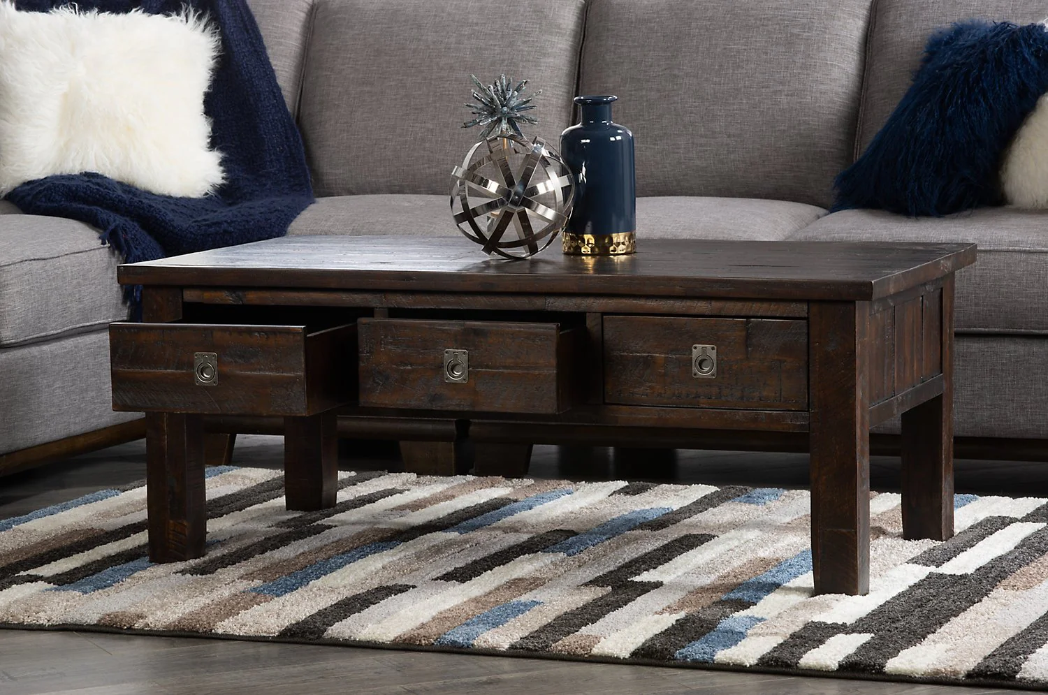 Chula Vista Coffee Table - Image 6