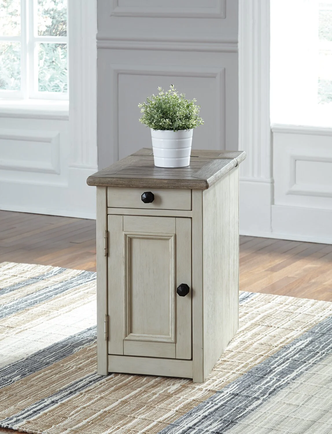 Clara Chairside Table - Image 5
