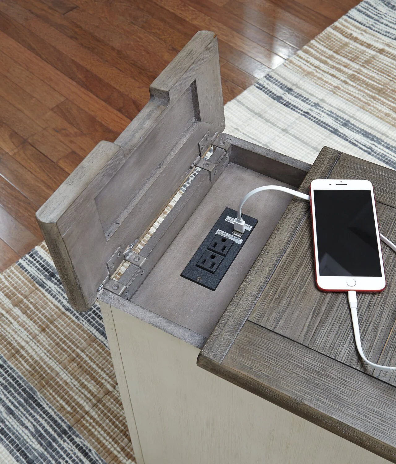 Clara Chairside Table - Image 8