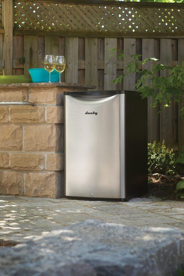 Danby 4.4 Cu. Ft. Outdoor Compact Refrigerator - DAR044A6BSLDBO - Image 5