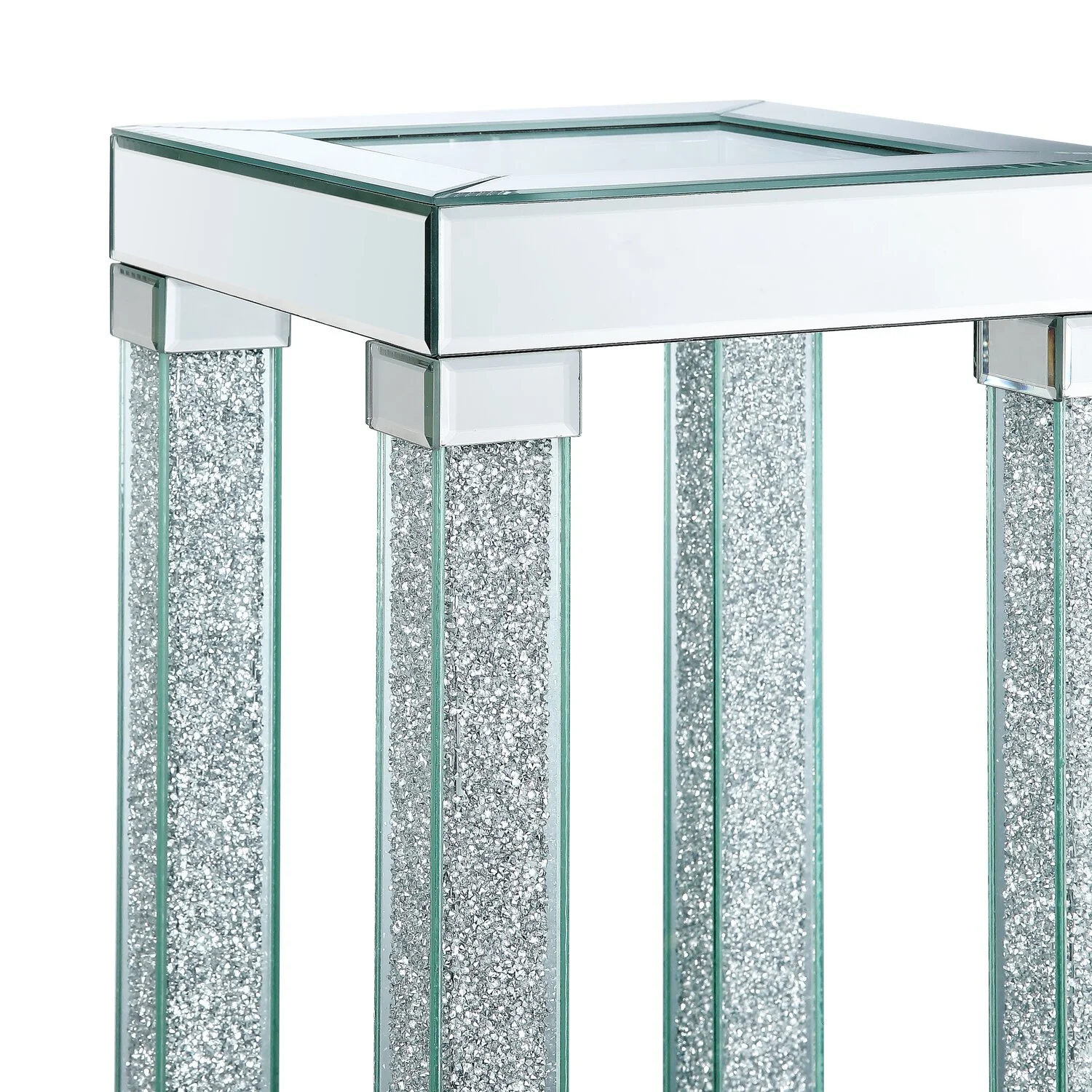 Everest Chairside Table - Image 3