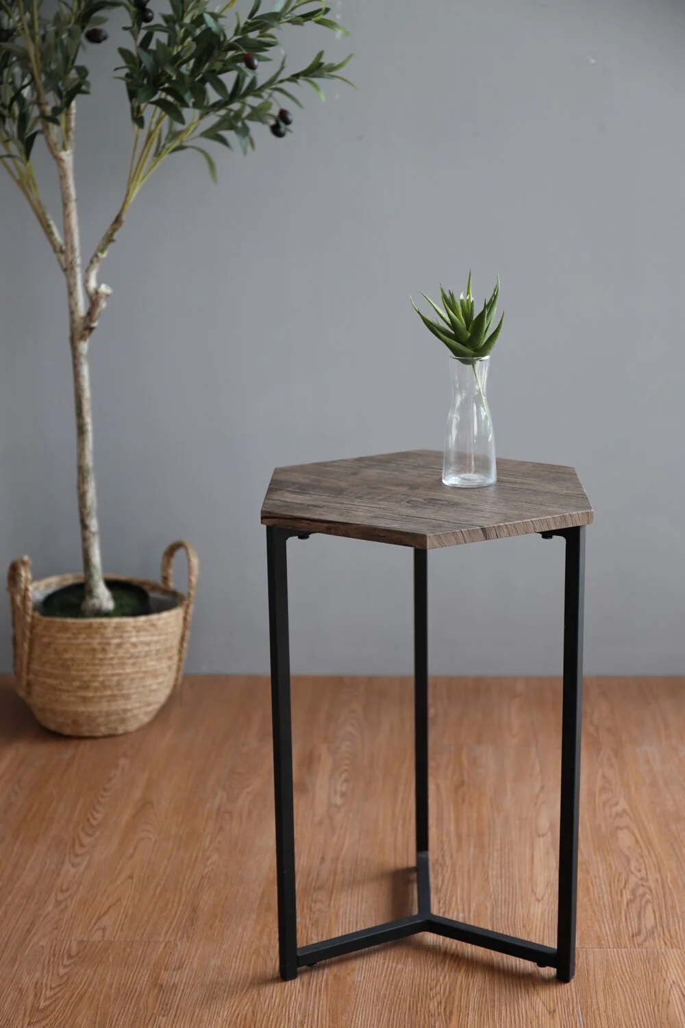 Floren 3-Piece Chairside Table Package - Brown - Image 7