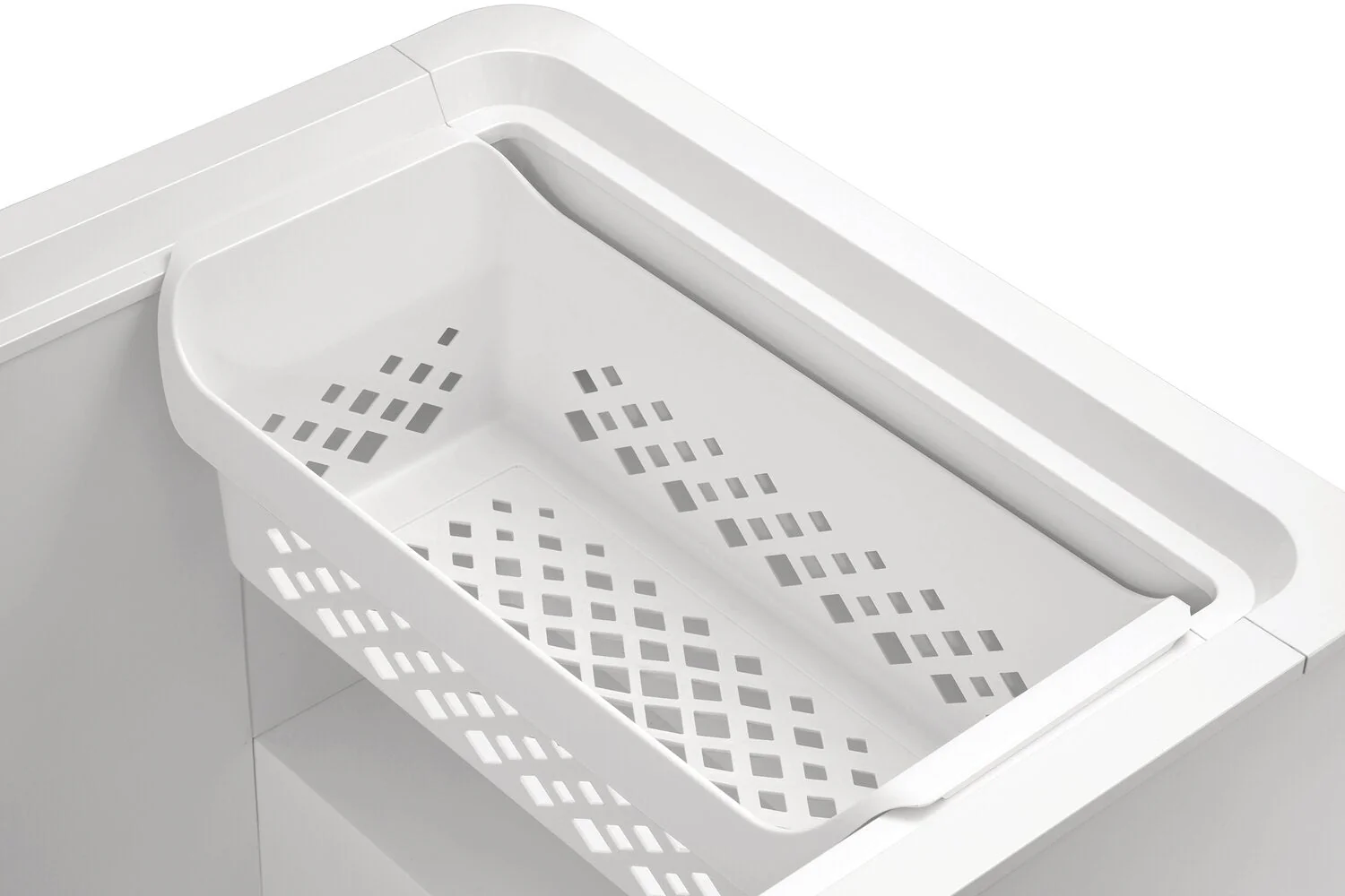 Frigidaire 24.8 Cu. Ft. Chest Freezer - FFCL2542AW - Image 6