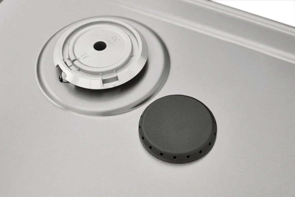 Frigidaire Gallery Stainless Steel 30" Gas Cooktop - GCCG3048AS - Image 7
