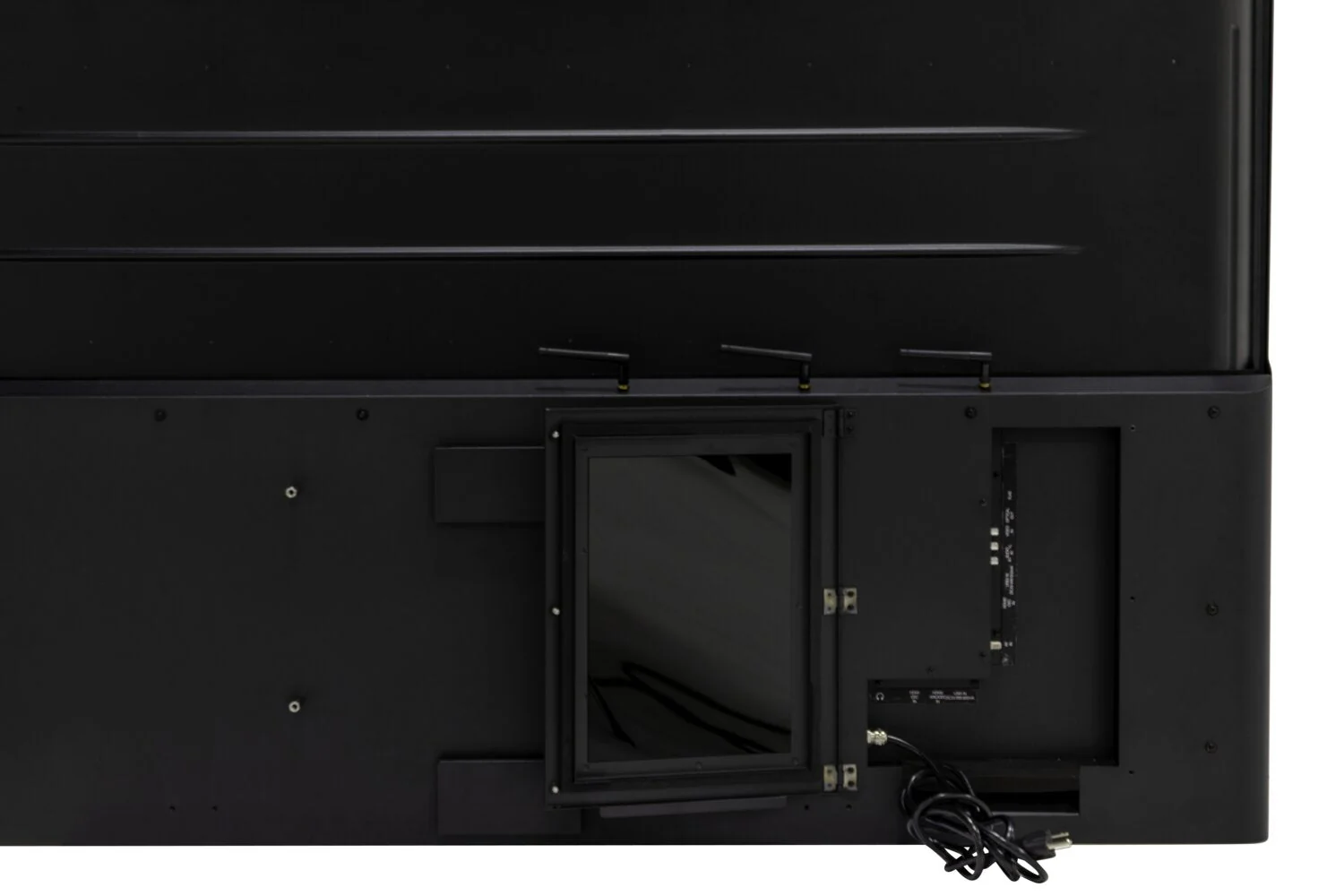 Furrion Aurora® 43" 4K LED Weatherproof Outdoor Smart TV - FU-FDUP43CSA-CA - Image 4