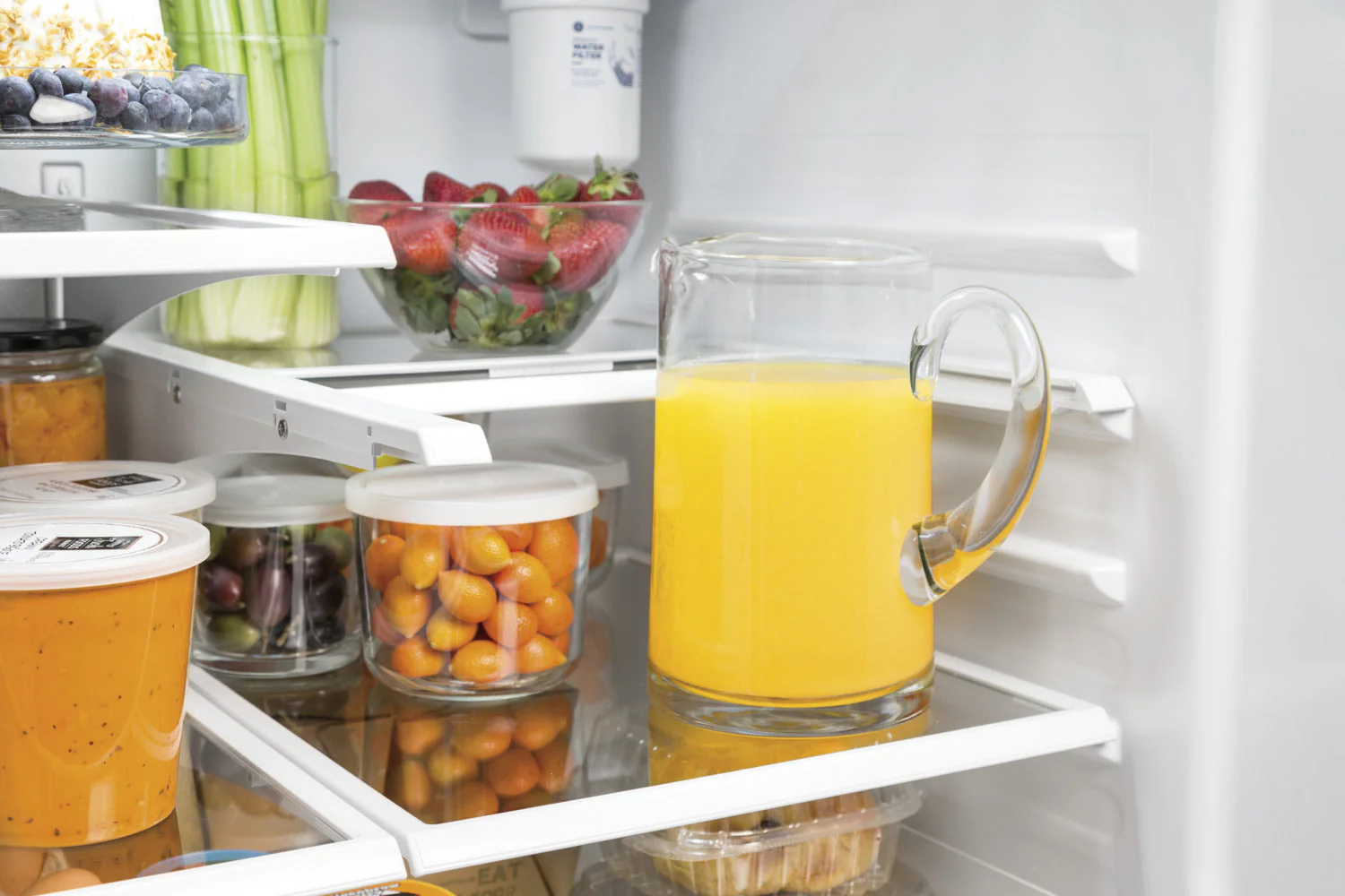 GE White Counter-Depth French Door Refrigerator (18.6 Cu. Ft.) - GWE19JGLWW - Image 8