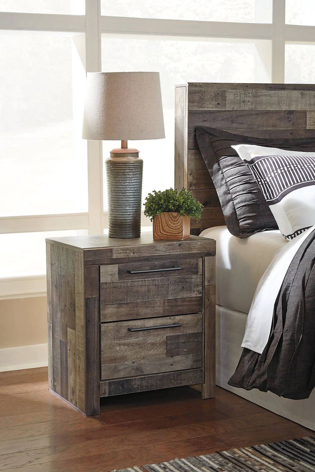Henry Night Table - Image 5