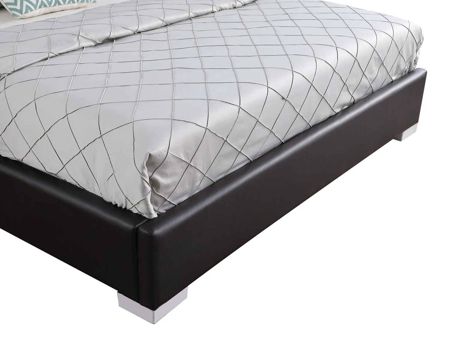 Hephia Full Platform Bed - Image 6