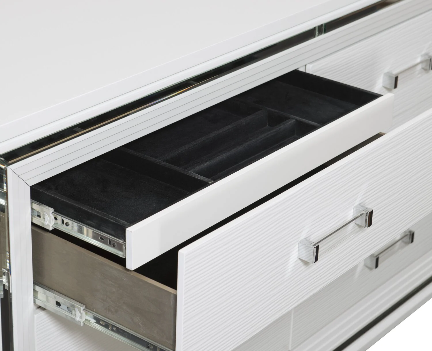 Hesperus Dresser - White - Image 4