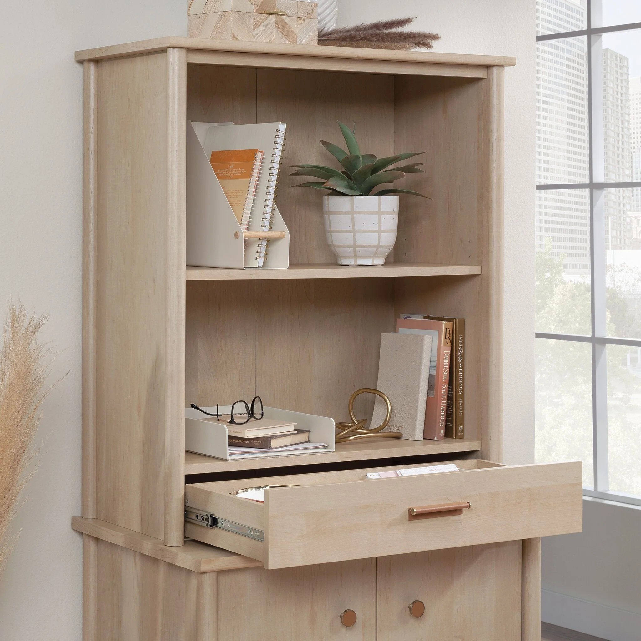 Hill Garden Library Hutch - Image 8