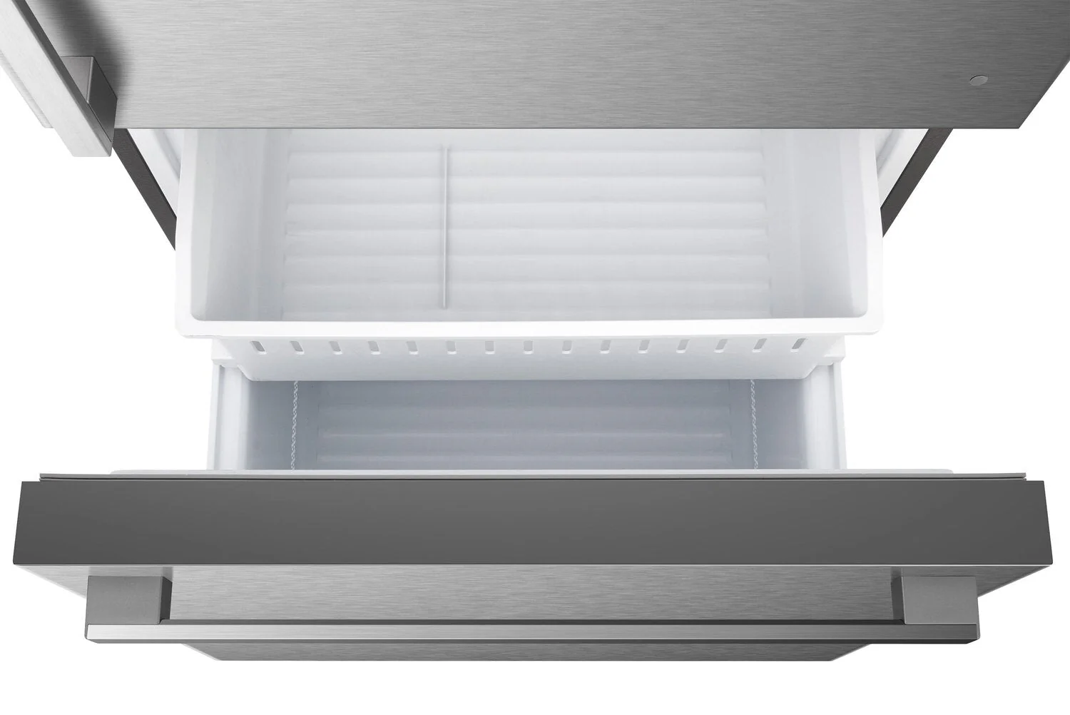 Hisense 17 Cu. Ft. Counter-Depth Bottom-Mount Refrigerator - RB17A2CSE - Image 6