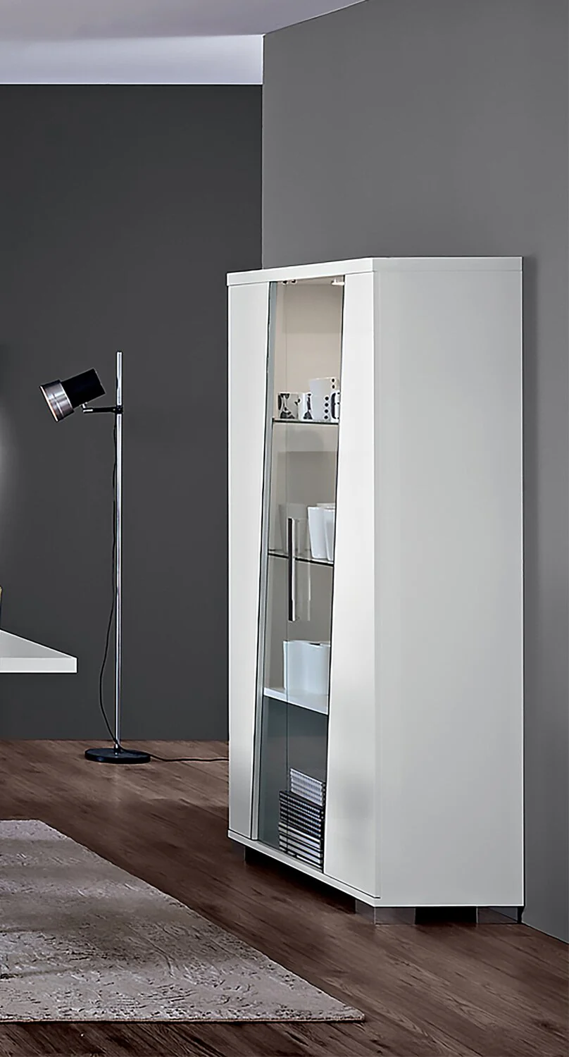 Hoven Curio Cabinet - Image 6