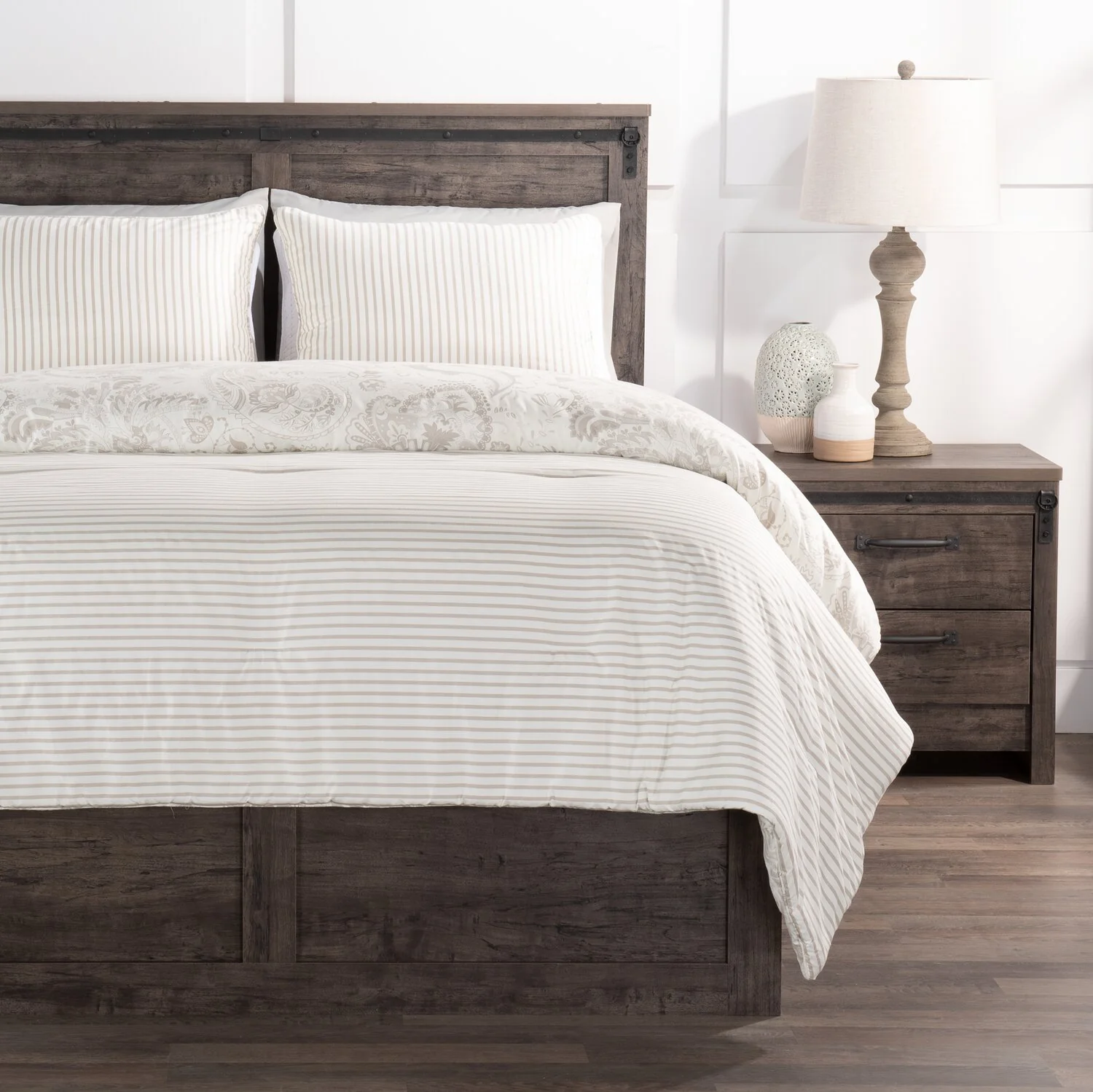 Indie Paisley 3-Piece King Comforter Set - Image 2