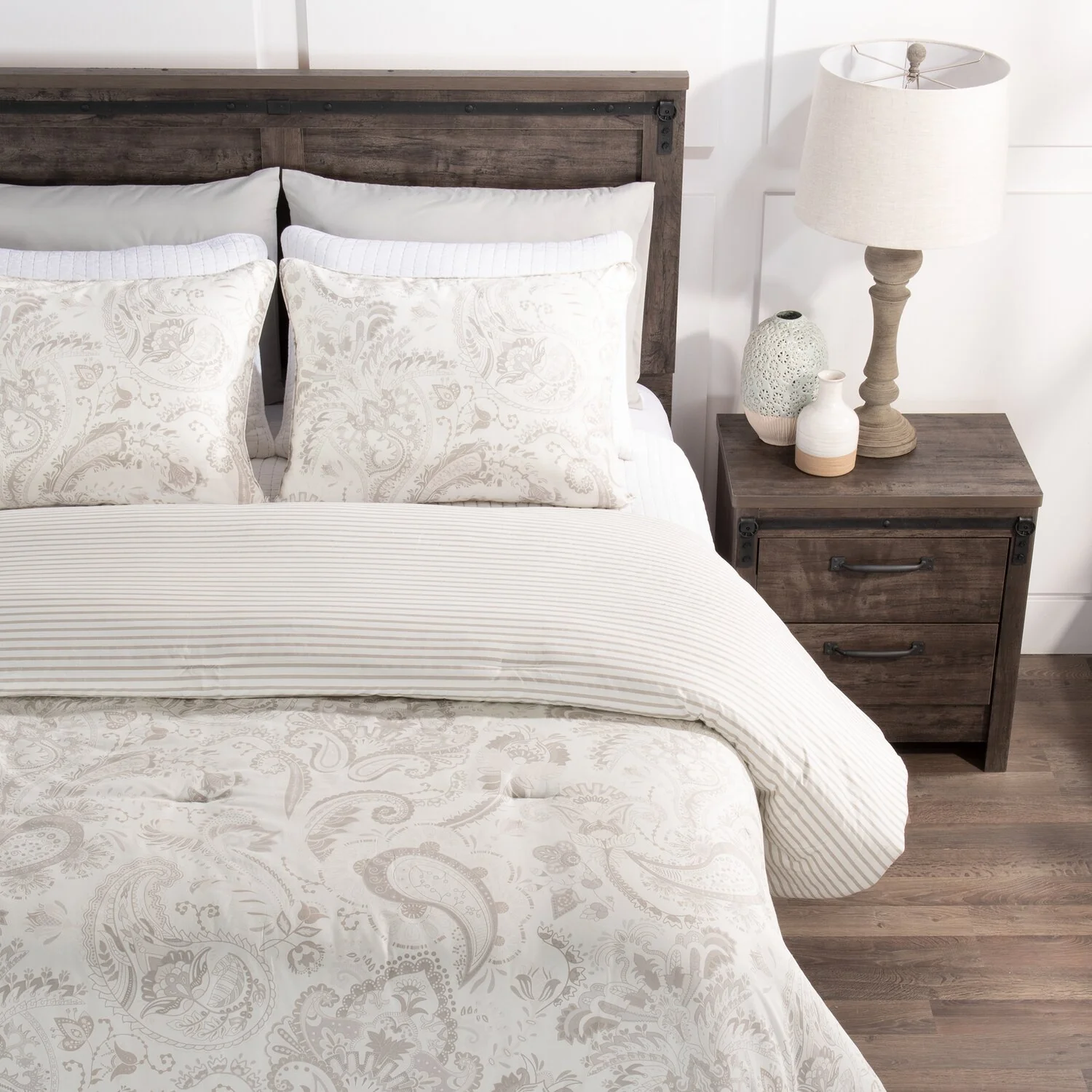 Indie Paisley 3-Piece King Comforter Set - Image 5