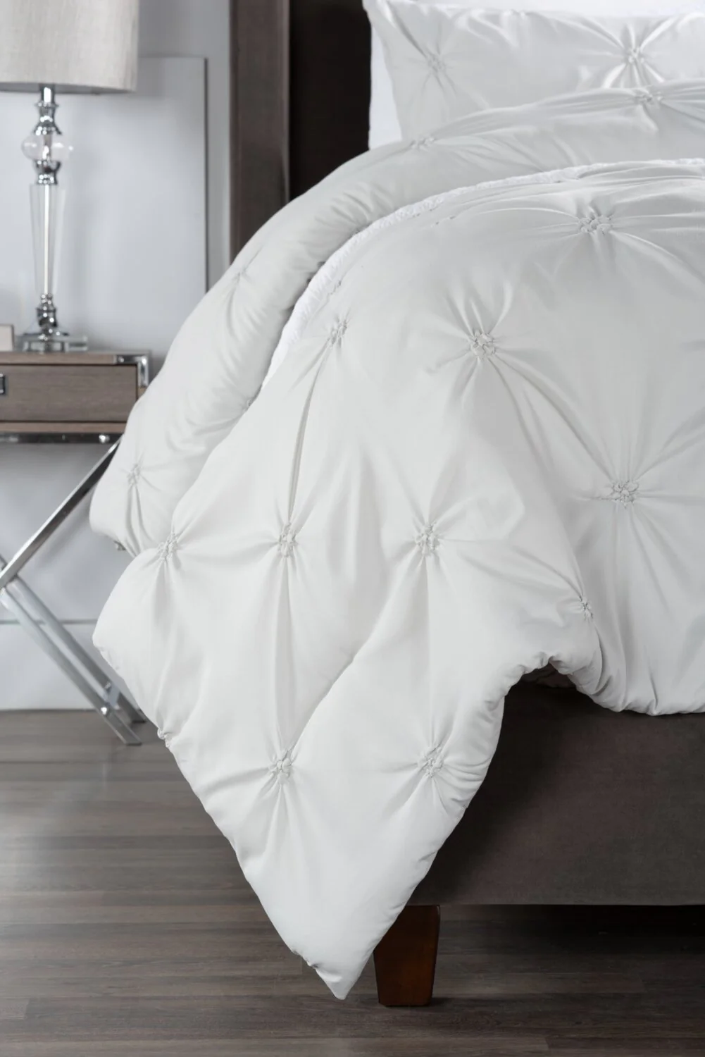 Kai Light Grey 3-Piece Full/Queen Comforter Set - Image 5