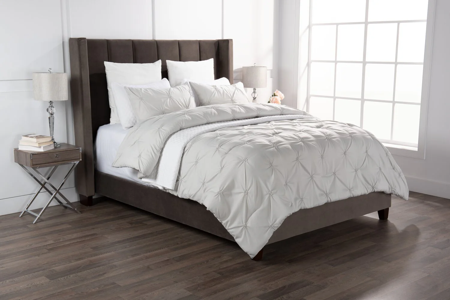 Kai Light Grey 3-Piece King Comforter Set - Image 2
