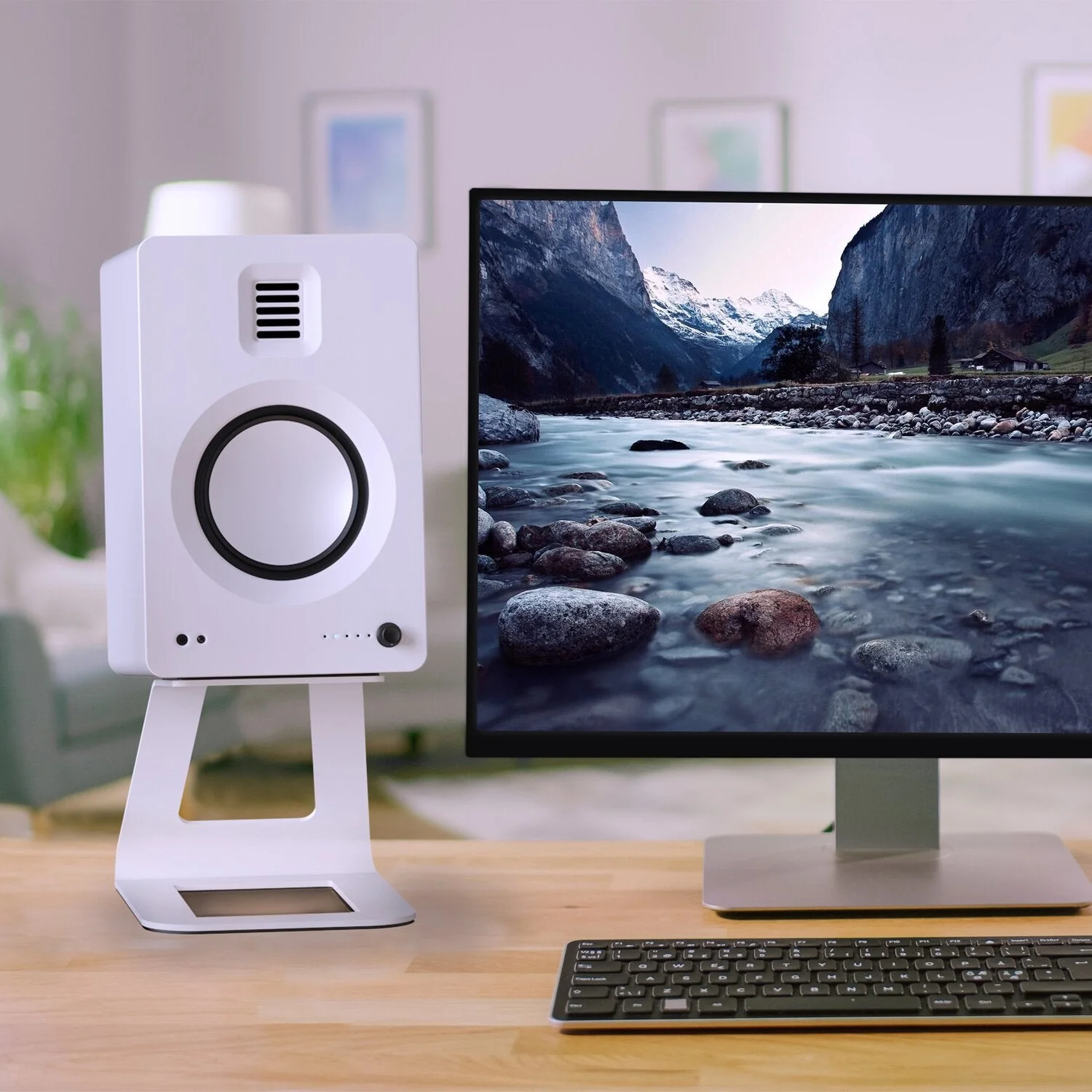 Kanto Living SE6 Elevated Speaker Stands - SE6W - Image 7