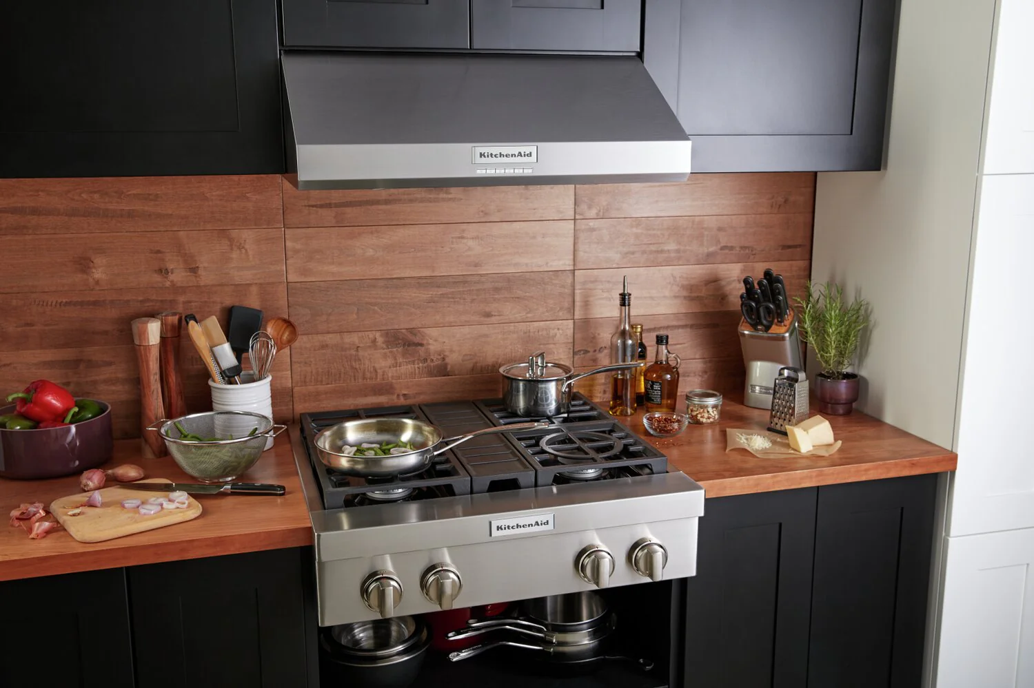 KitchenAid 30" Commercial-Style Under-Cabinet Range Hood - KVUC600KSS - Image 3