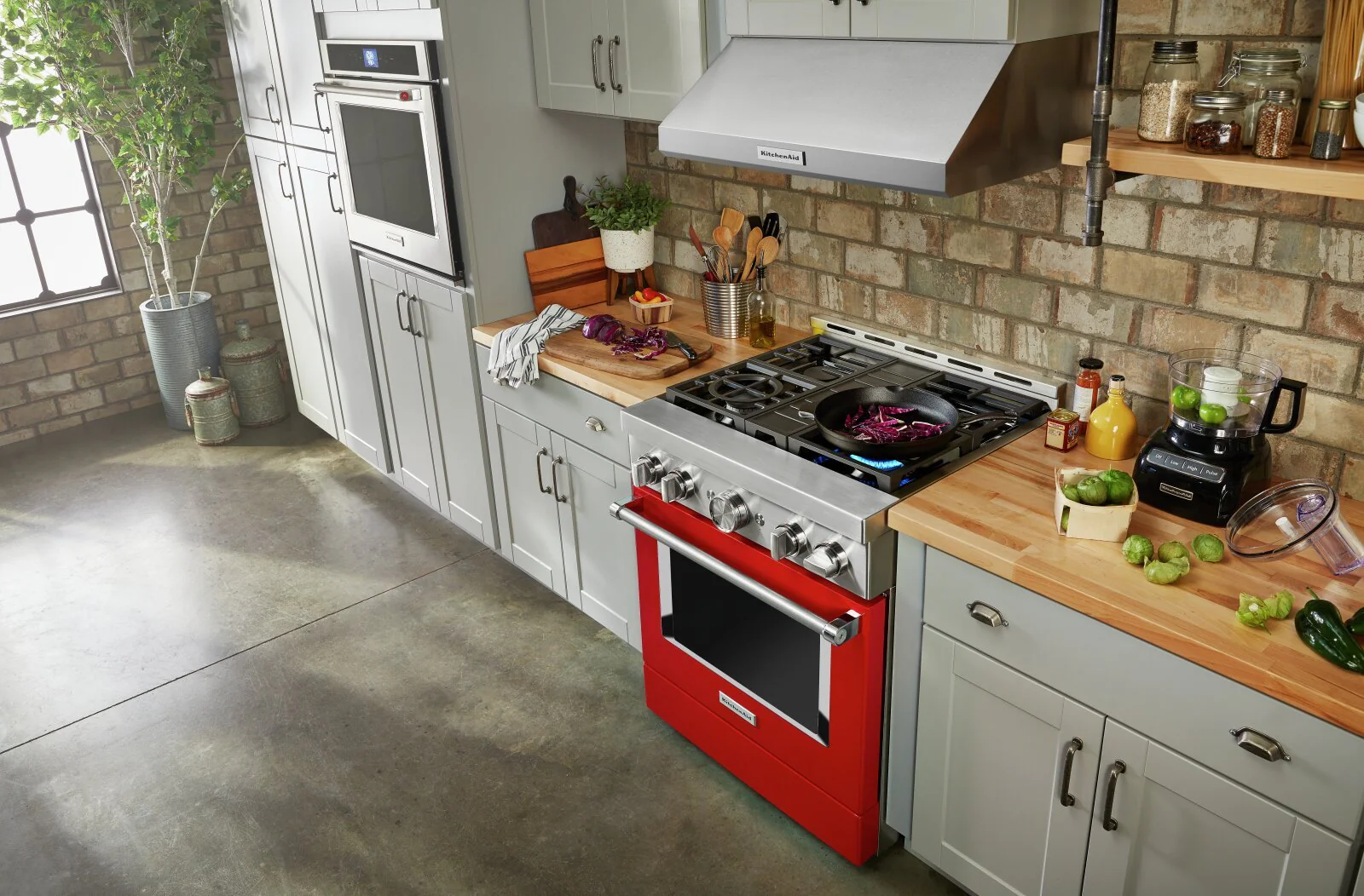 KitchenAid 30'' Smart Commercial-Style Dual Fuel Range - KFDC500JPA - Image 2