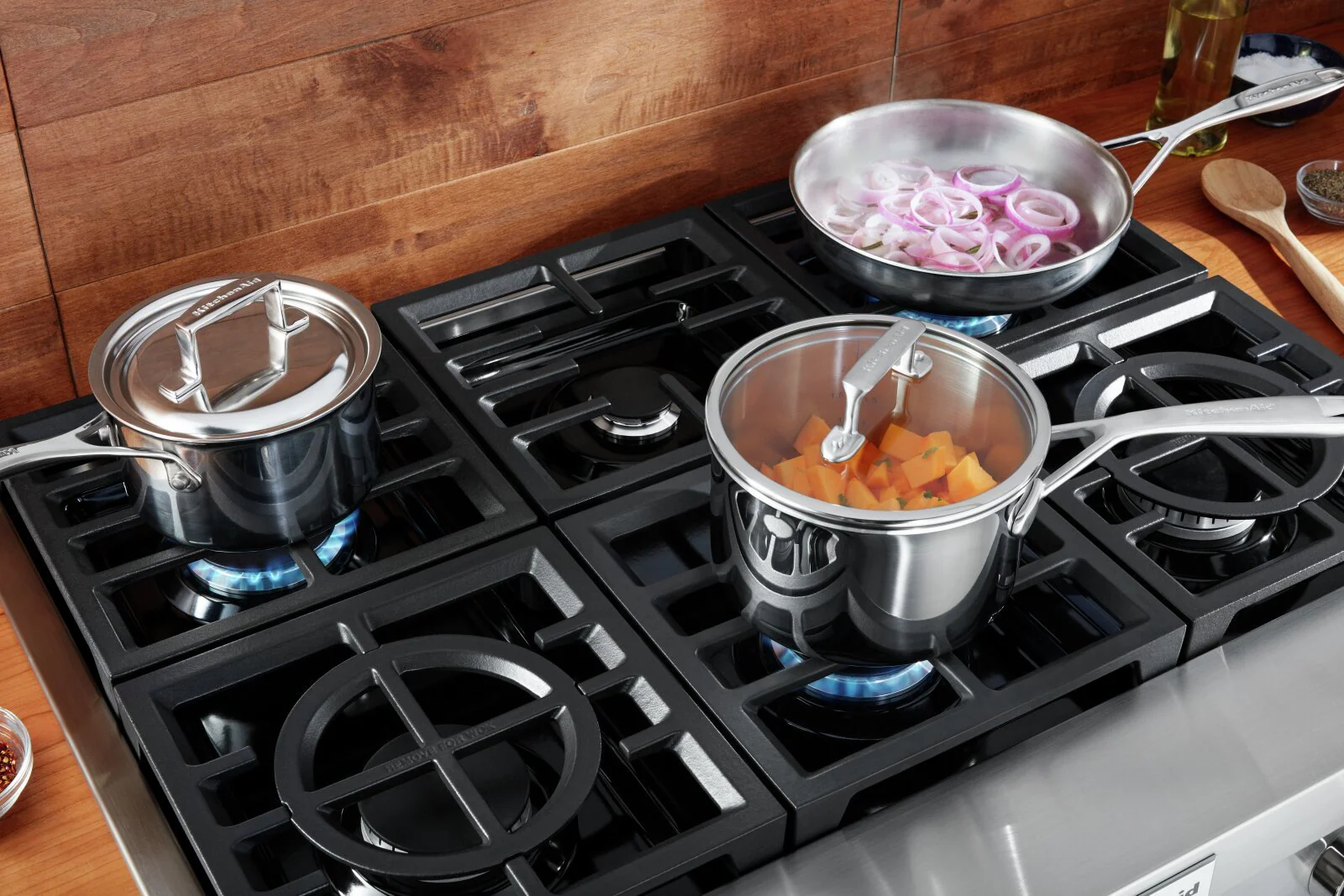 KitchenAid 36'' 6-Burner Commercial-Style Gas Range Top - KCGC506JSS - Image 5