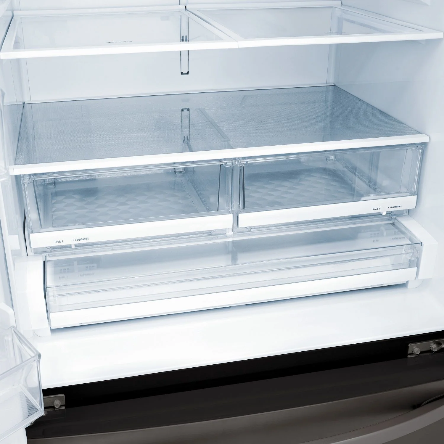 LG Smudge Resistant Black Stainless Steel 36" 28 Cu.ft French Door Refrigerator with Ice & Water Dispenser - LRFS28XBS - Image 8