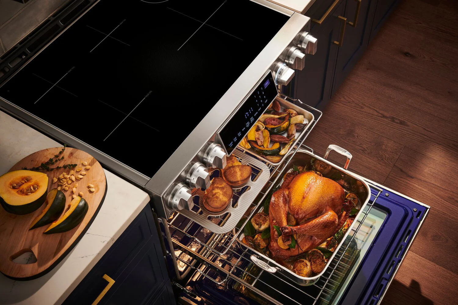 LG STUDIO 6.3 Cu. Ft. Smart Electric Induction Range with Air Fry - LSIS6338F - Image 9