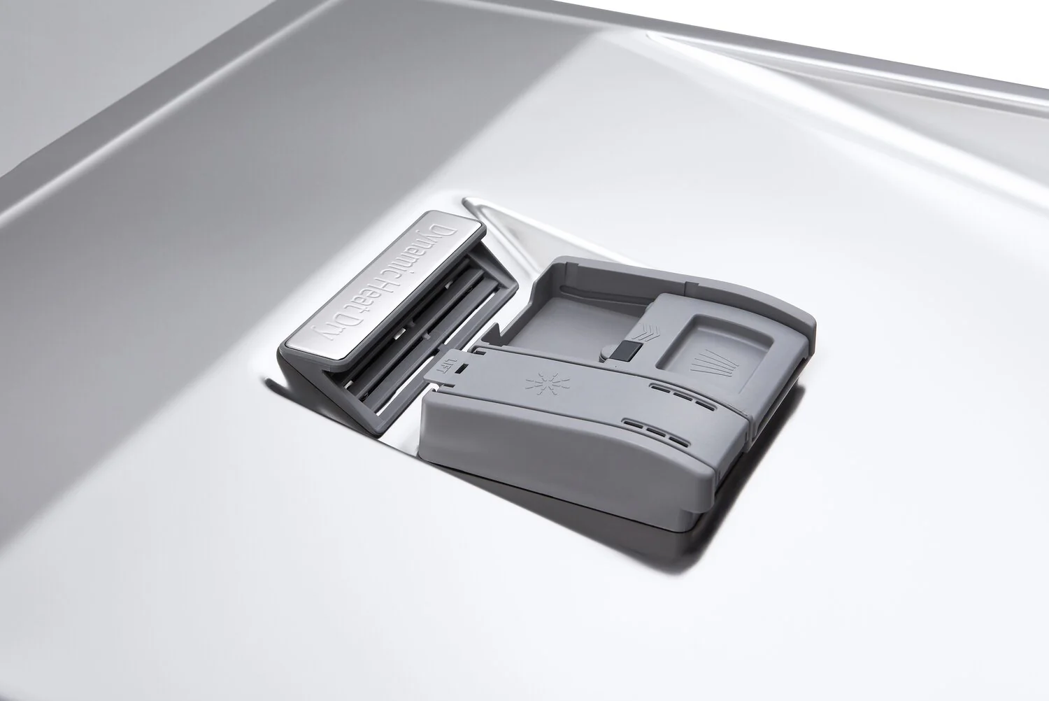 LG Top Control Smart Dishwasher with QuadWash® Pro and TrueSteam® - LDTH7972D - Image 6