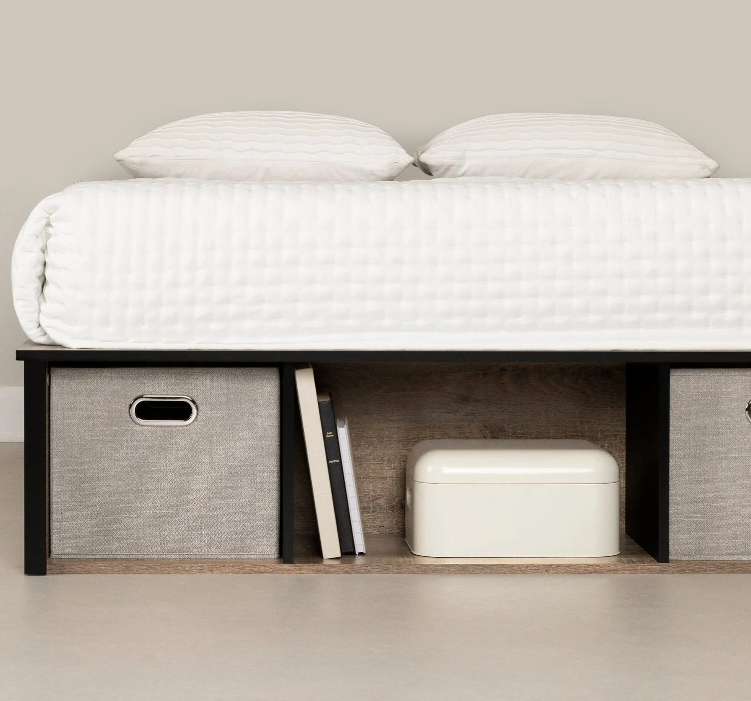 Lochland Full Platform Bed - Image 4