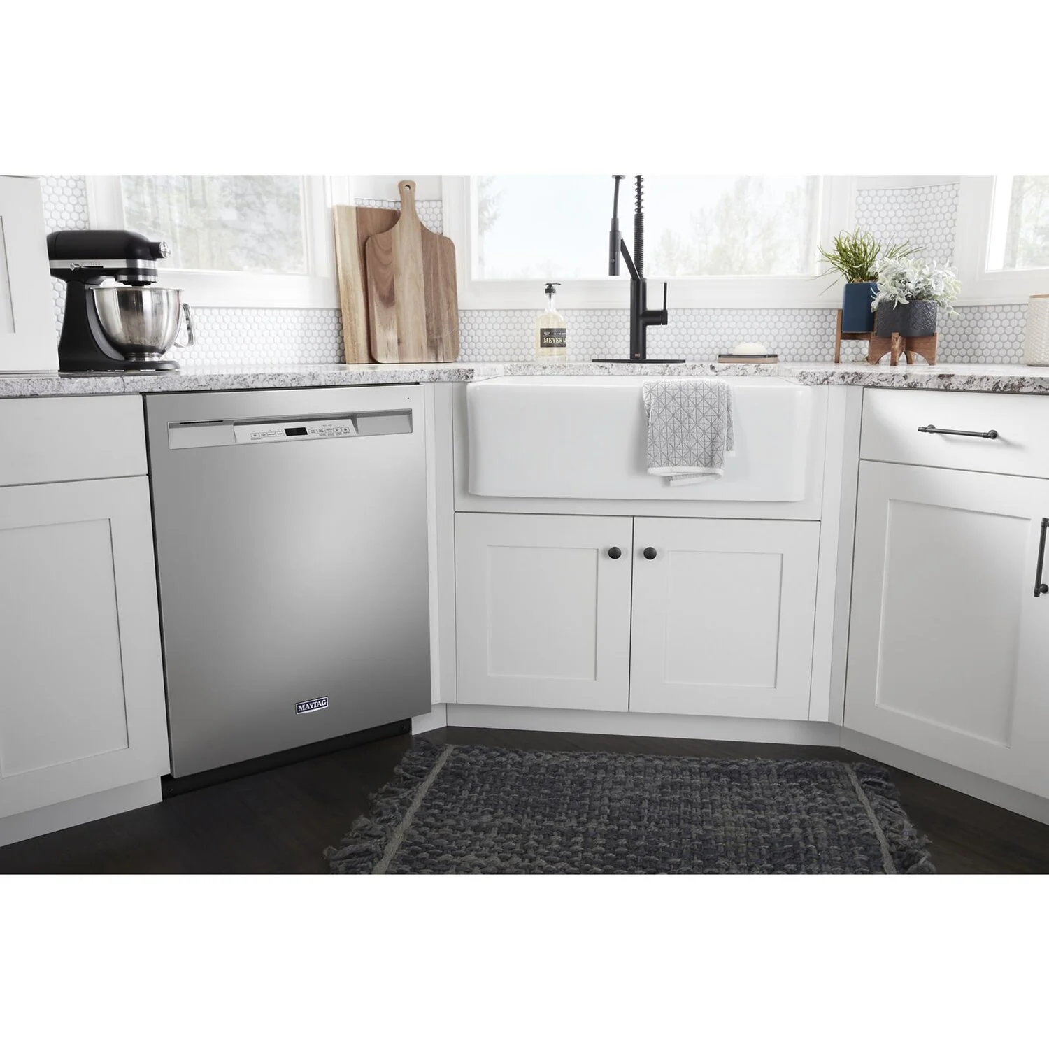 Maytag Front-Control Dishwasher with Dual Power Filtration - MDB4949SKZ - Image 6