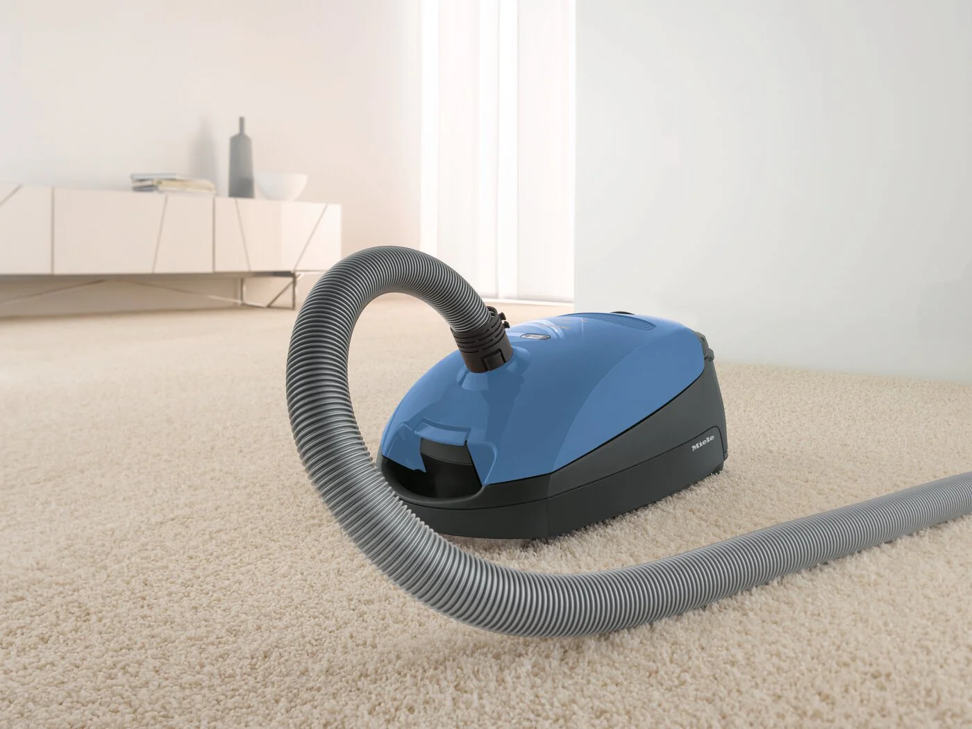 Miele Classic C1 Hardfloor Canister Vacuum - Tech Blue - Image 9
