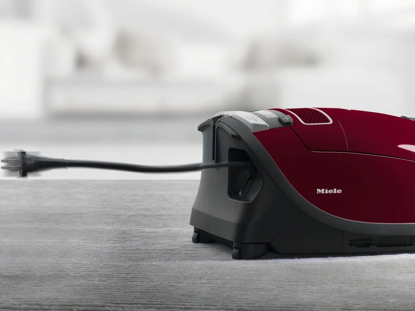 Miele Complete C3 Limited Edition Canister Vacuum - 41GDE040CDN - Image 6