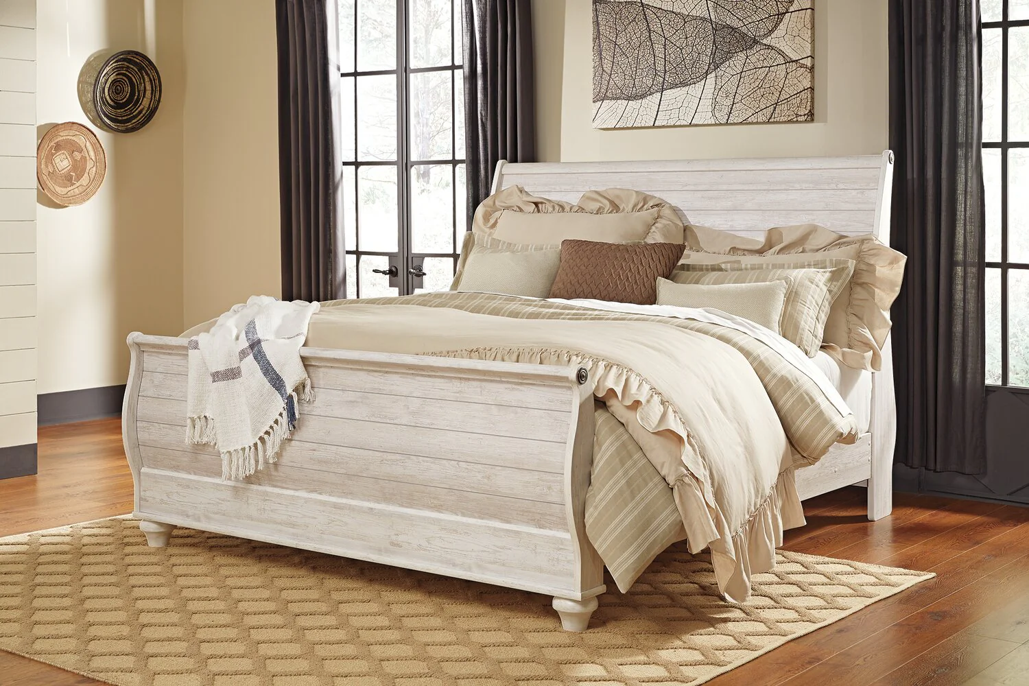 Ohrtman 5-Piece King Sleigh Bedroom Set - Image 3