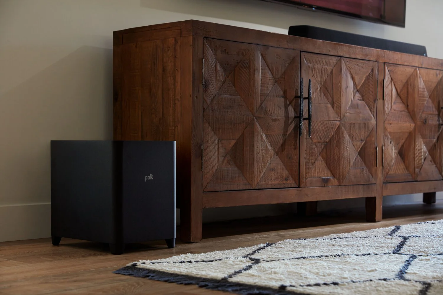 Polk Magnifi Max AX Soundbar with Subwoofer - 300542-01-00-101 - Image 10