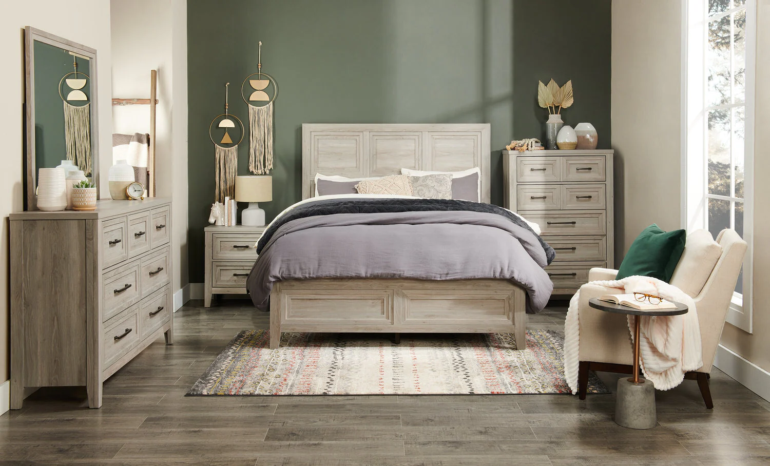 Quinn Queen Bed - Image 8