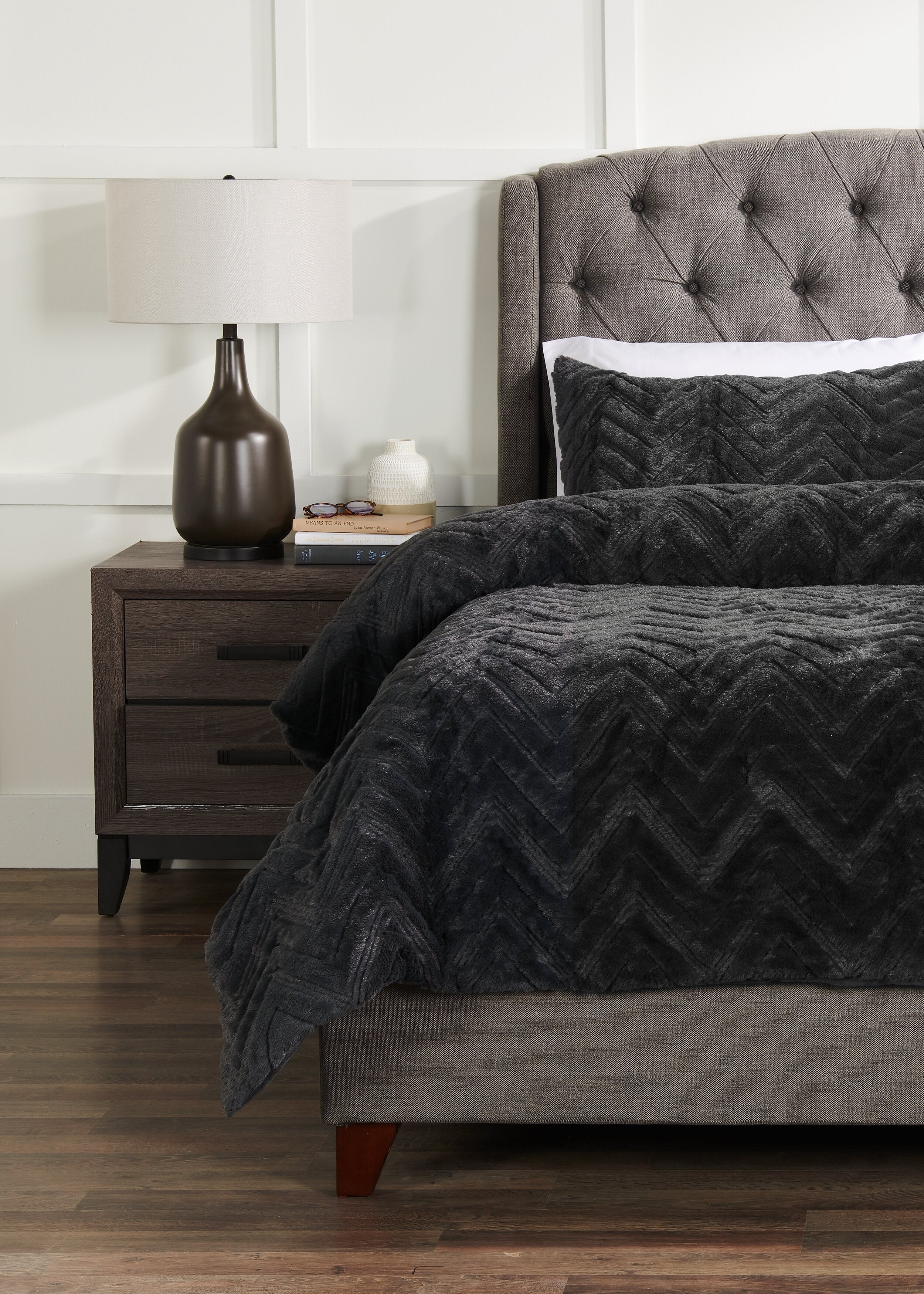 Roman 3-Piece Full/Queen Comforter Set - Charcoal - Image 6