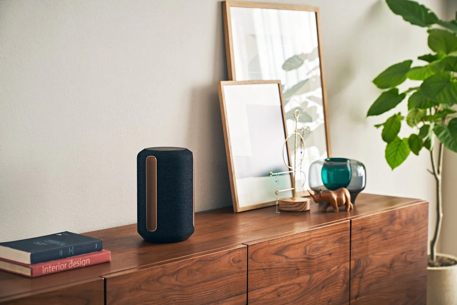 Sony Black Premium Wireless Speaker with Ambient Room-Filling Sound - 2R1031 - Image 5