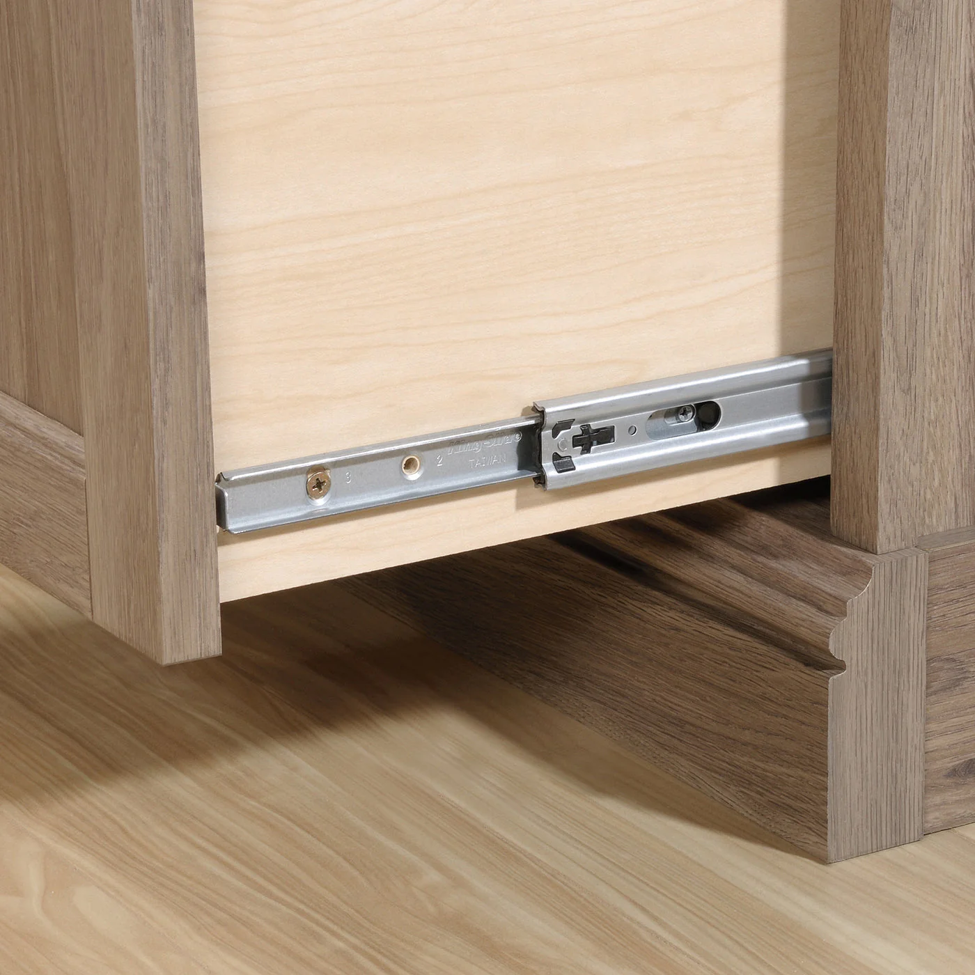Wakefield Corner Desk - Salt Oak - Image 5