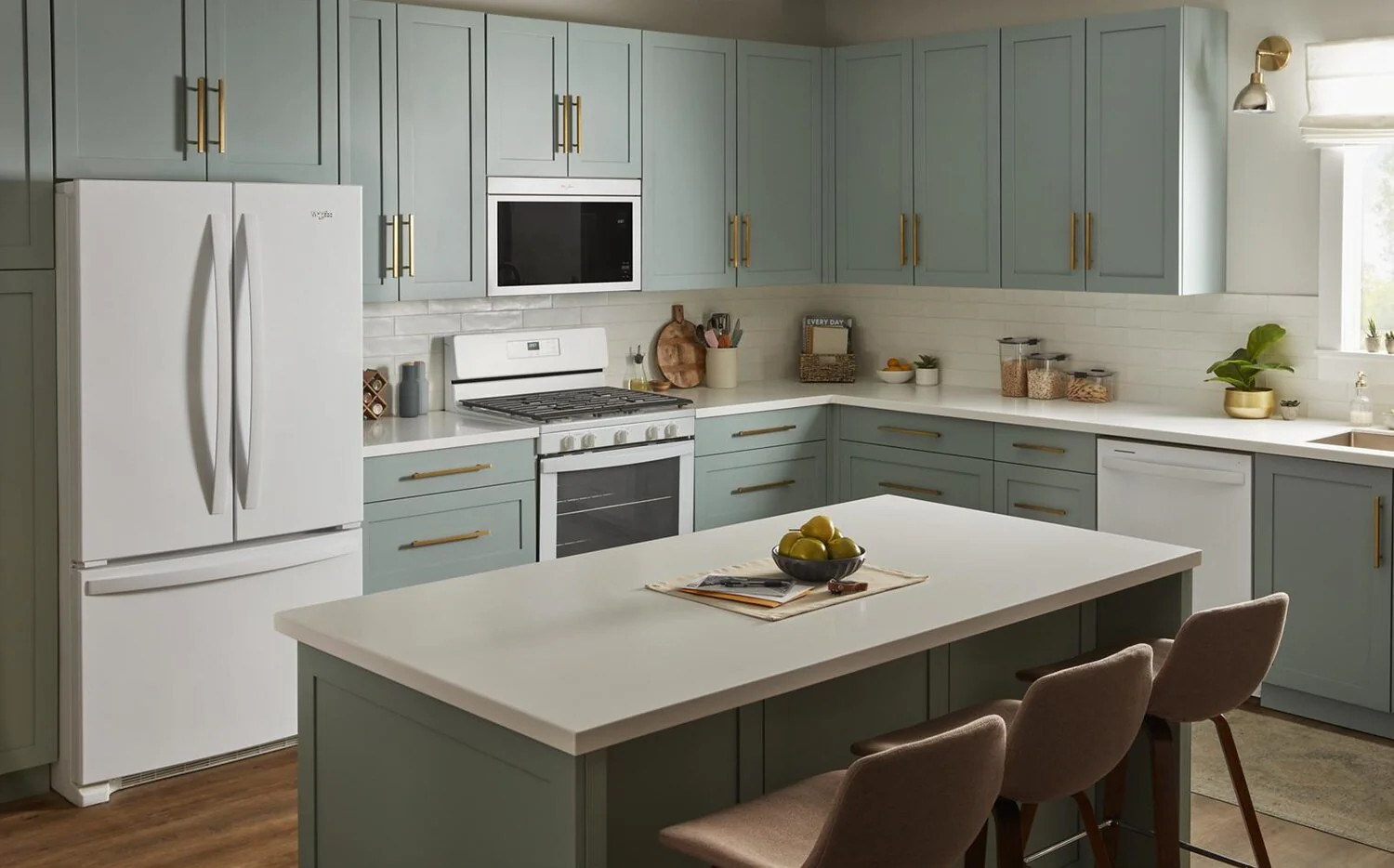 Whirlpool 1.1 Cu. Ft. Flush-Mount Over-the-Range Microwave - YWMMF5930PW - Image 7
